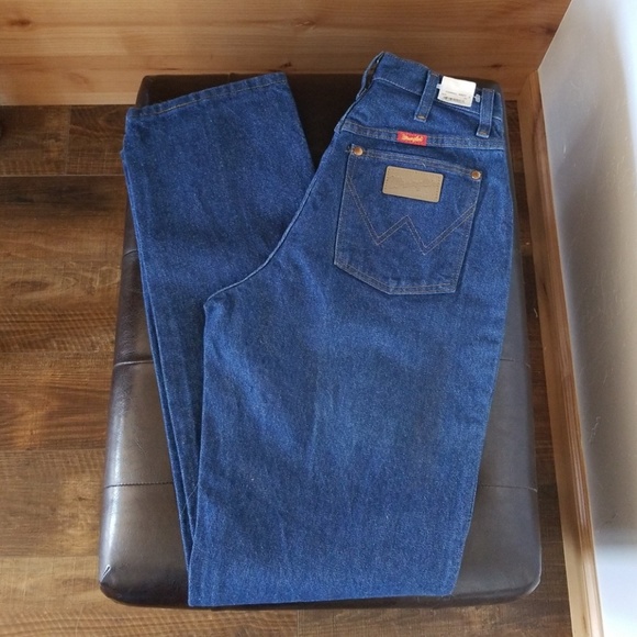 wrangler classic fit women's jeans